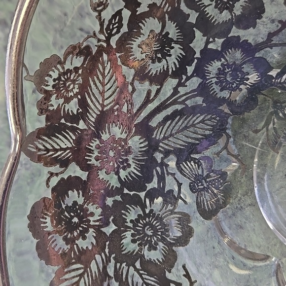 Bowl With Inlaid Silver Accents - Picture 3 of 5